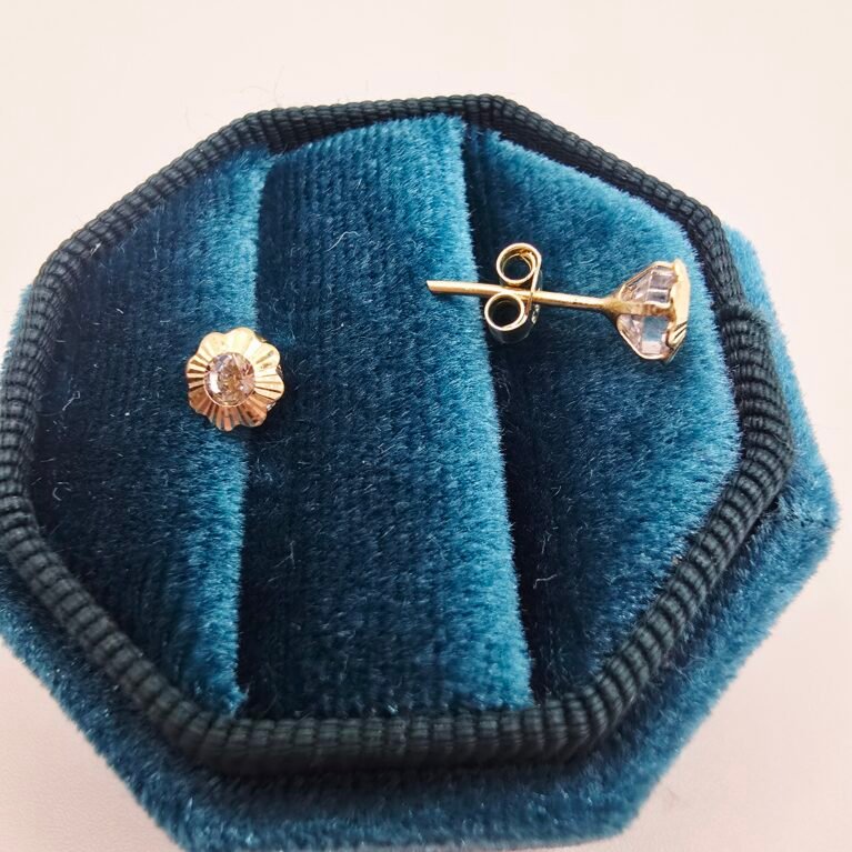 14k Gold Earrings/ Cercei Aur 14k CS047