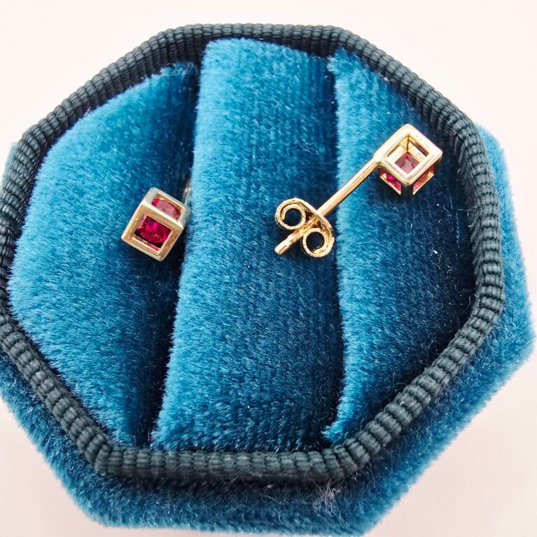 14k Gold Earrings/ Cercei Aur 14k CS039