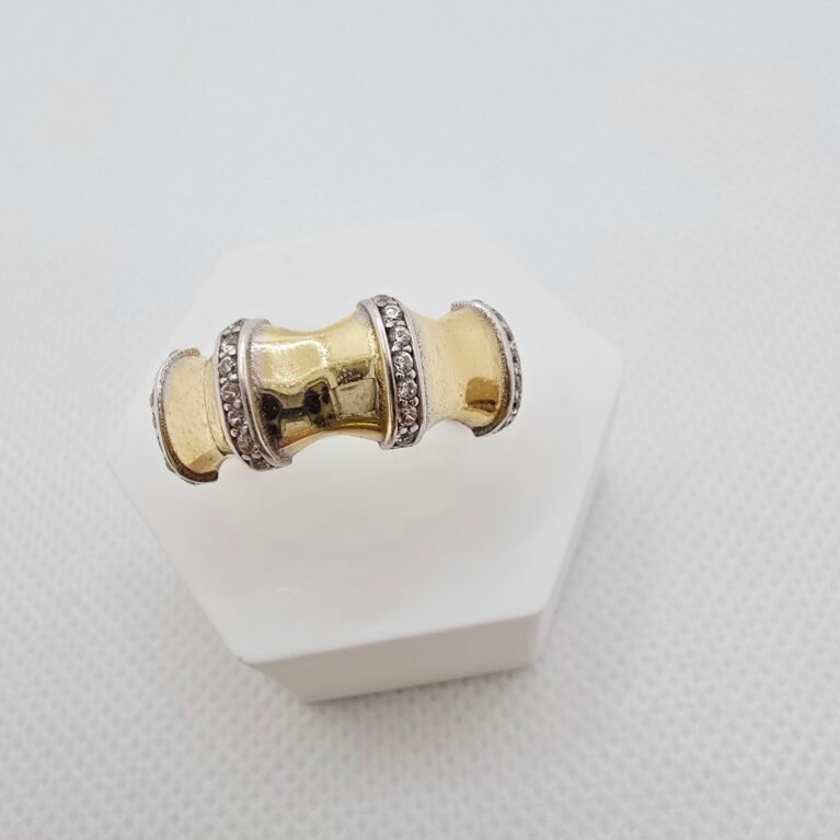 14K GOLD RING/ INEL AUR 14K R0112