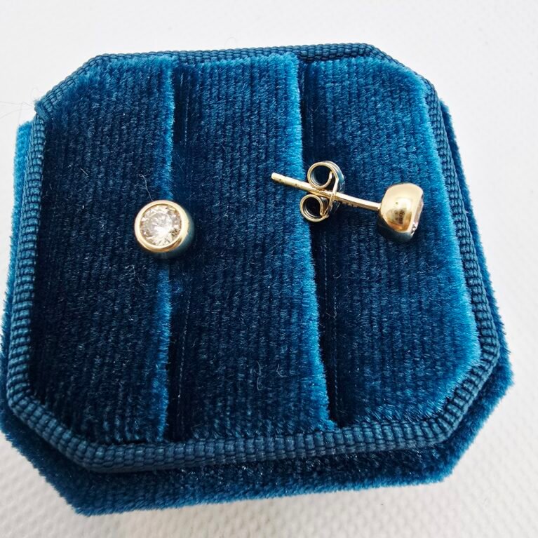 14k Gold Earrings/ Cercei Aur 14k CS127