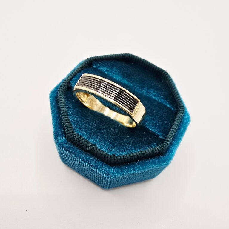 14K Gold Ring/ Inel Aur 14K I012