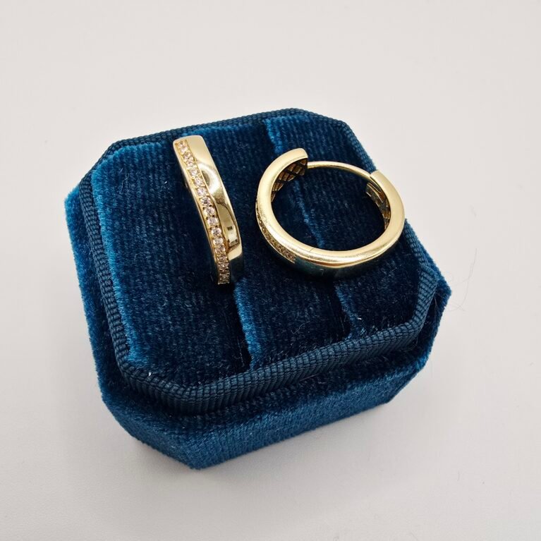 14k Gold Earrings/ Cercei Aur 14k HE59