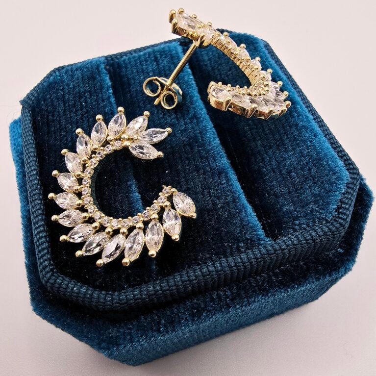 14k Gold Earrings/ Cercei Aur 14k CS171