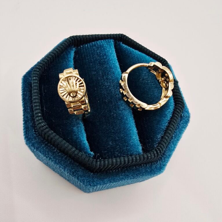 14k Gold Earrings/ Cercei Aur 14k HE67