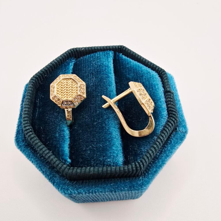 14k Gold Earrings/ Cercei Aur 14k C161