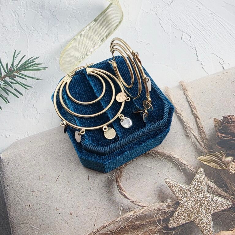 14k Gold Earrings/ Cercei Aur 14k HE75