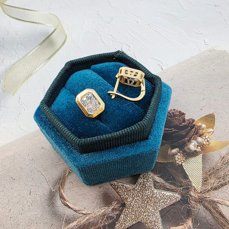 14k Gold Earrings/ Cercei Aur 14k C224