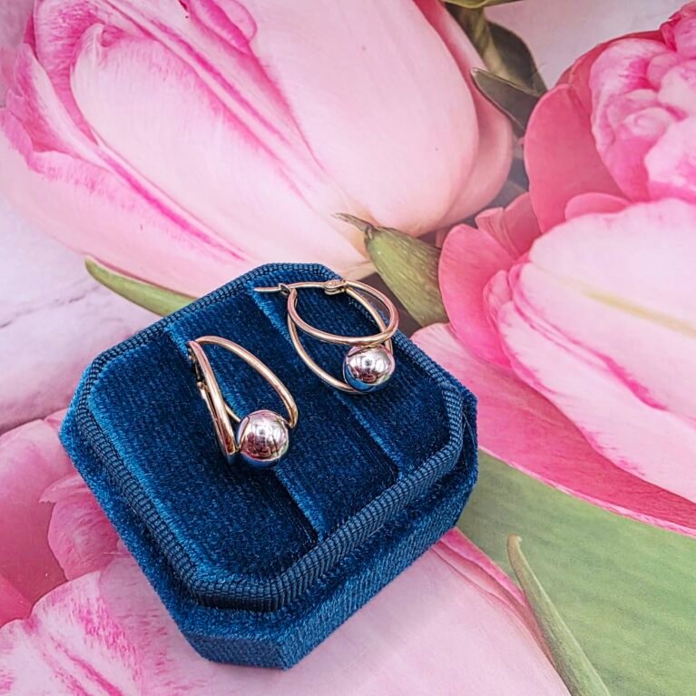 14k Gold Earrings/ Cercei Aur 14k HE355