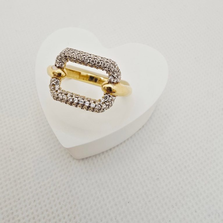14K GOLD RING/ INEL AUR 14K R0265
