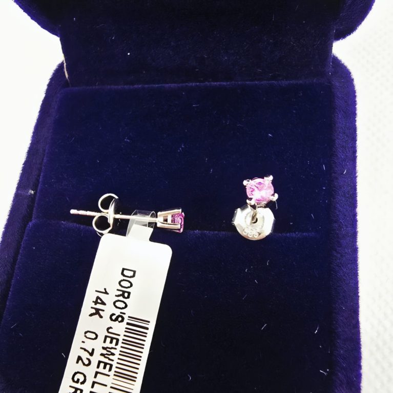 14K Gold & Sapphire Studs DJ08